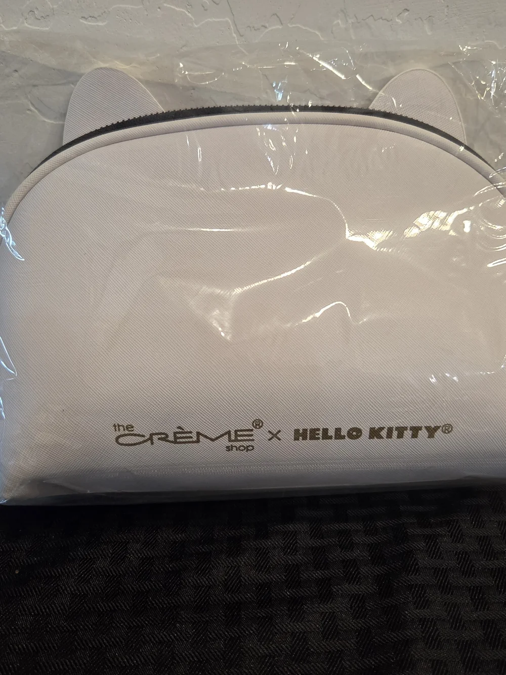 The Creme Shop adorable hello